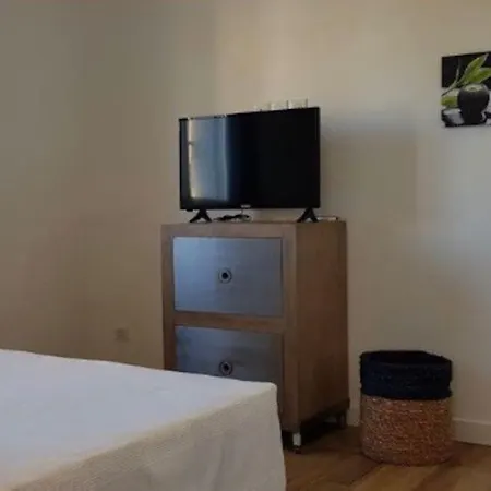 Rossi Villa Monticello